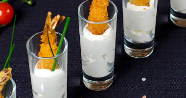 კრევეტები ნაღების სოუსში 10 ცალი.