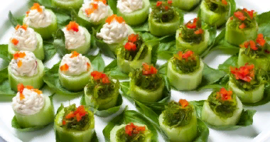 კიტრის კუპირების ნაკრები ჩუკკასთან და კრემის ბუშტებთან ერთად