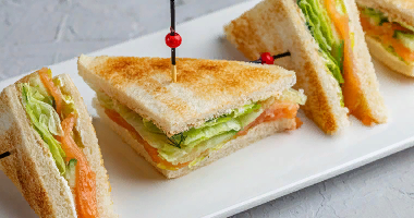 Mini სენდვიჩი სალონით 12 ცალი.