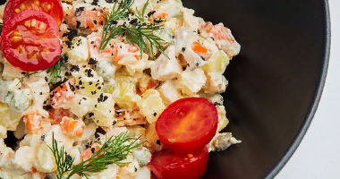 Olivier სალათი ქათმის ფილეს