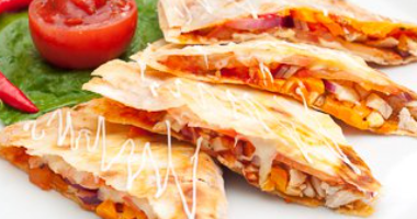 Quesadilla ქათმის ხორცით