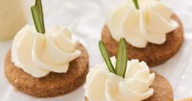 Caraway Saber ყველის მუსი და როზმარინი 10 ცალი.