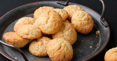 შვრიის ნამცხვრები ხელნაკეთი 20 ცალი.