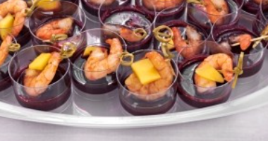 КАНАПЕ С КРЕВЕТКОЙ И МАНГО В ШОТЕ ПОРЦИЯ:23ШТ