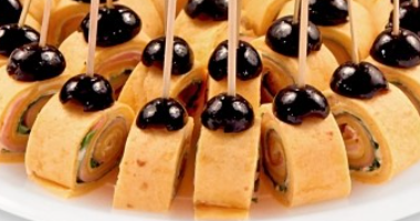 РОЛЛ С ВЕТЧИНОЙ  ПОРЦИЯ:25ШТ