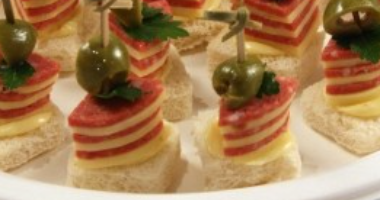 СЛОЕНОЕ КАНАПЕ "ГРИБИШ"  ПОРЦИЯ:20ШТ