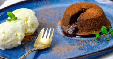 Фондан шоколадный с жидким центром