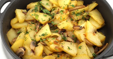 Картопля по домашньому з Грибами