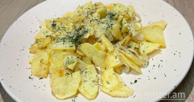 Картопля по домашньому з цибульою